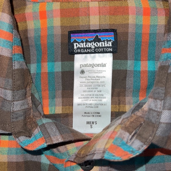 Patagonia Mens button down shirt - Picture 6 of 9